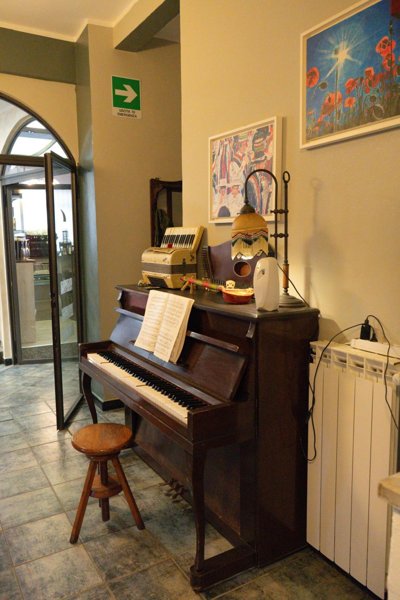 Hotel Magnolia Albenga Exterior photo